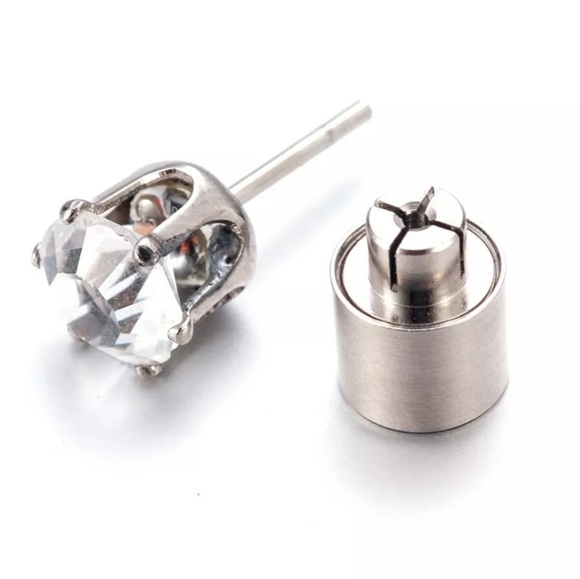 LED CLUB EARRINGS *CLUBBING DANCING PARTY light up studs - Picture 9 of 10